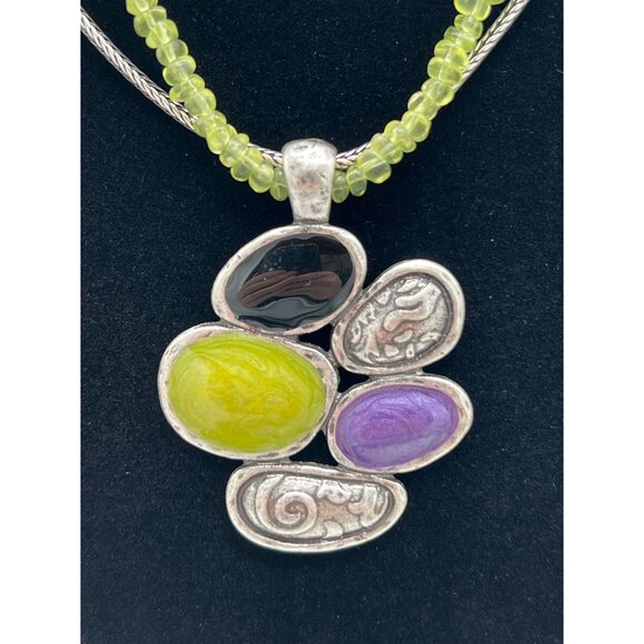 Handcrafted Silver Multi Stone Peridot Beaded Necklace With Unique Pendant - Picture 2 of 8